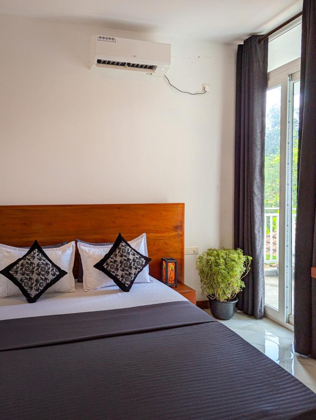 Airport Hotel By Cmb Apartments Negombo Exteriér fotografie