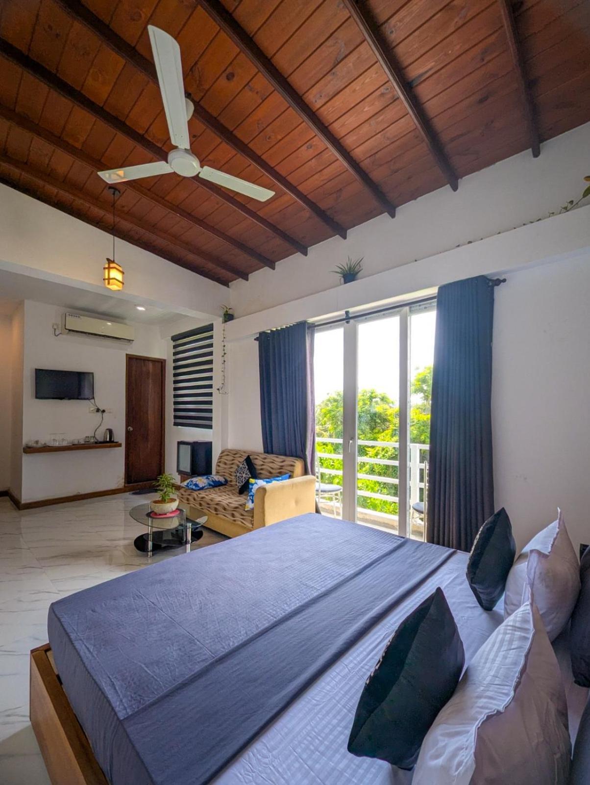 Airport Hotel By Cmb Apartments Negombo Exteriér fotografie